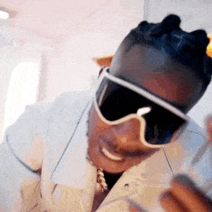 20 Drag N' Drop Retro Flash Transitions